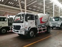 XCMG 4 cbm Small Concrete Mixer Truck G04K Concrete Truck Mixer for Sale